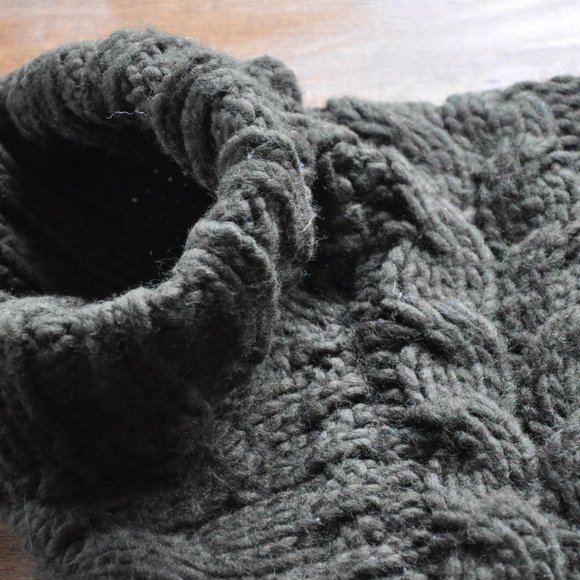 Boho Dark Olive Poncho - Picture 2 of 4